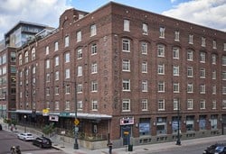 Exterior image of Ent's LoDo Service Center.