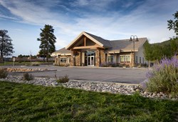 Exterior image of Ent's Woodland Service Center.